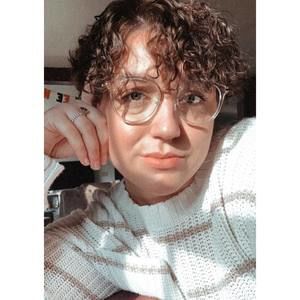 Meet your Posher, Casey